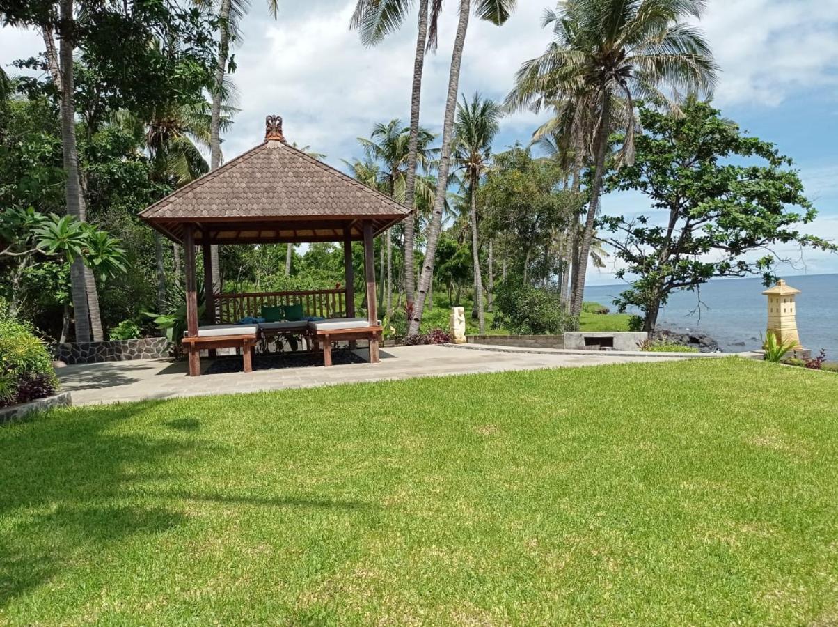 Absolute Beachfront, Paradise, 3Br Villa With Private Pool On 1200M2 Of Tropical Land Tulamben  Bagian luar foto